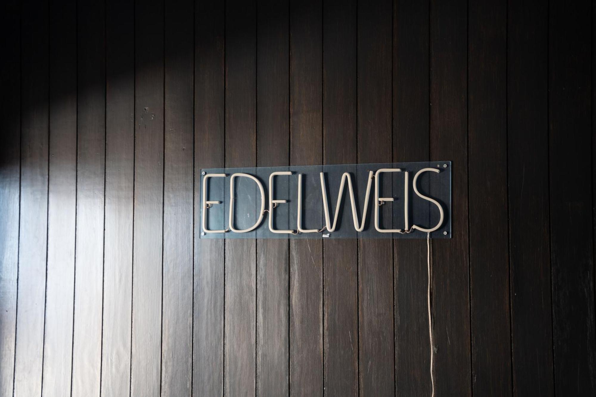Апартаменти Edelweiss House - Parking Y Wifi Gratis Сьєрра-Невада Екстер'єр фото